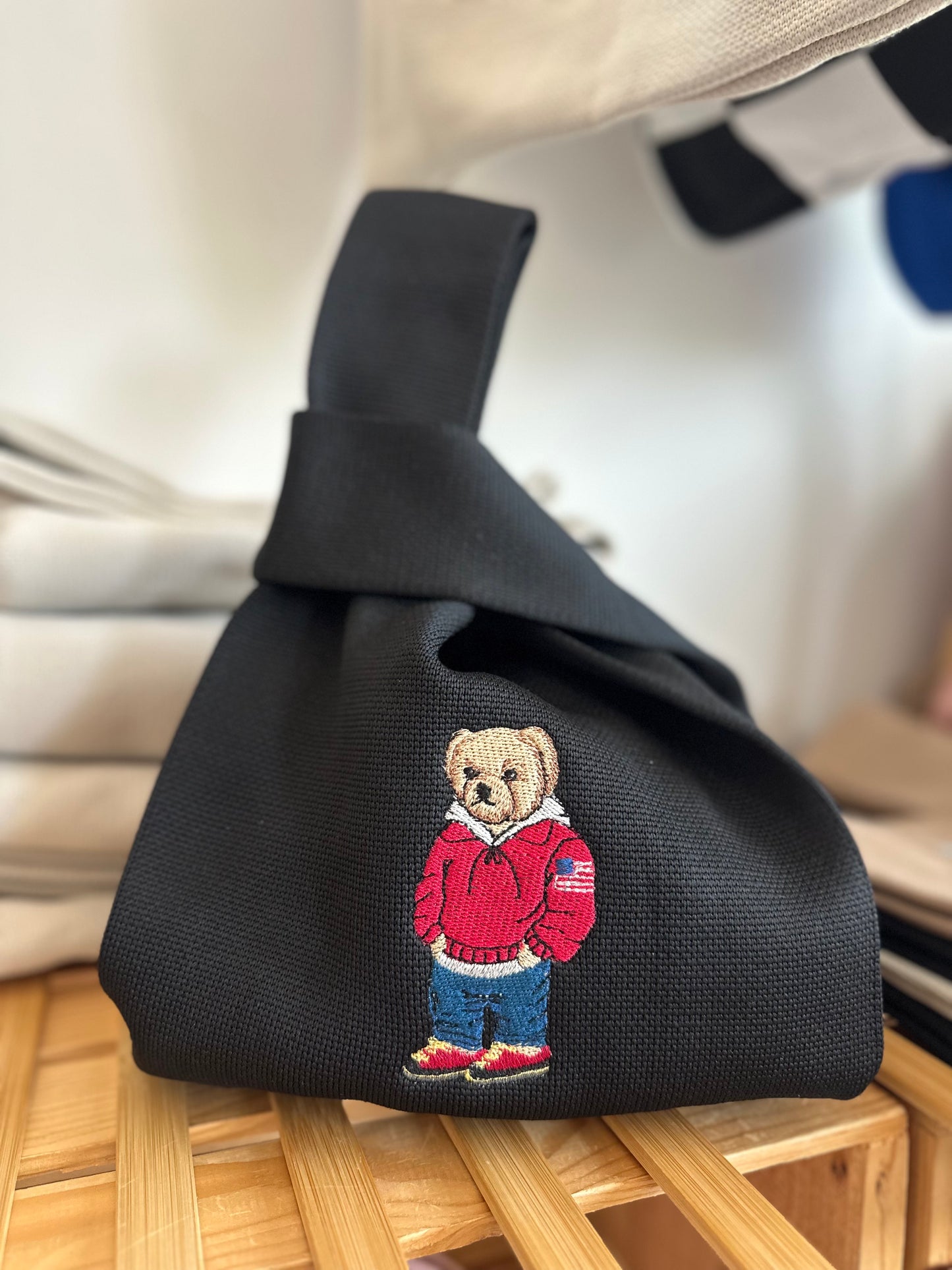 Embroidery Knit Bag - Bear