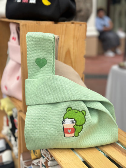 Embroidery Knit Bag -Frog