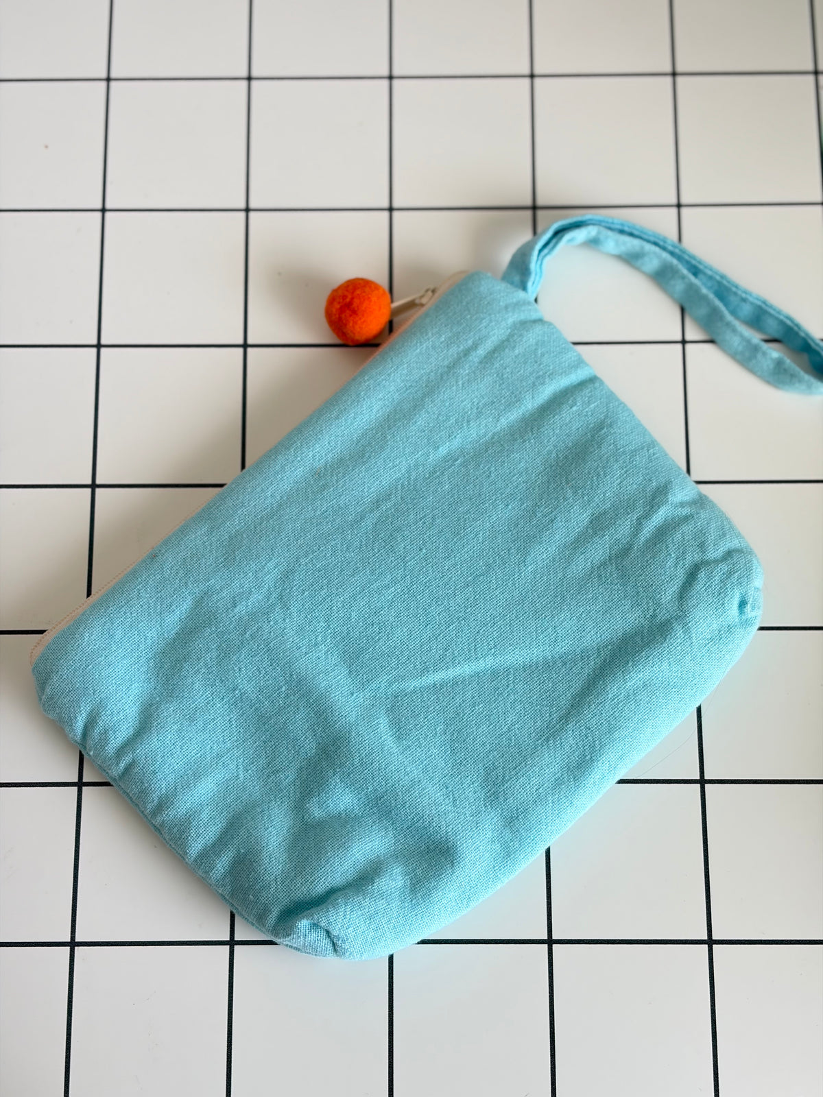 Hand-Embroidery Makeup Pouch G