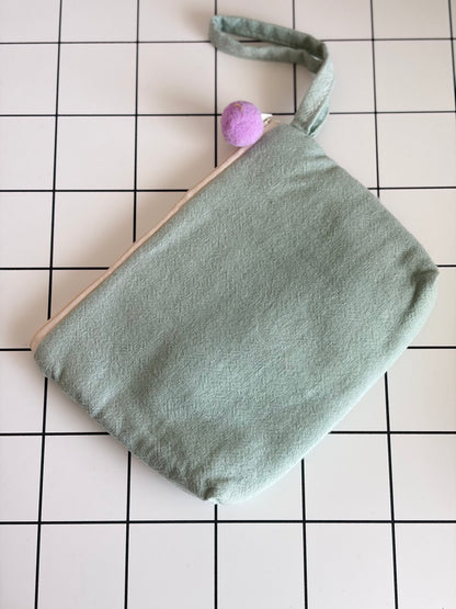 Hand-Embroidery Makeup Pouch M