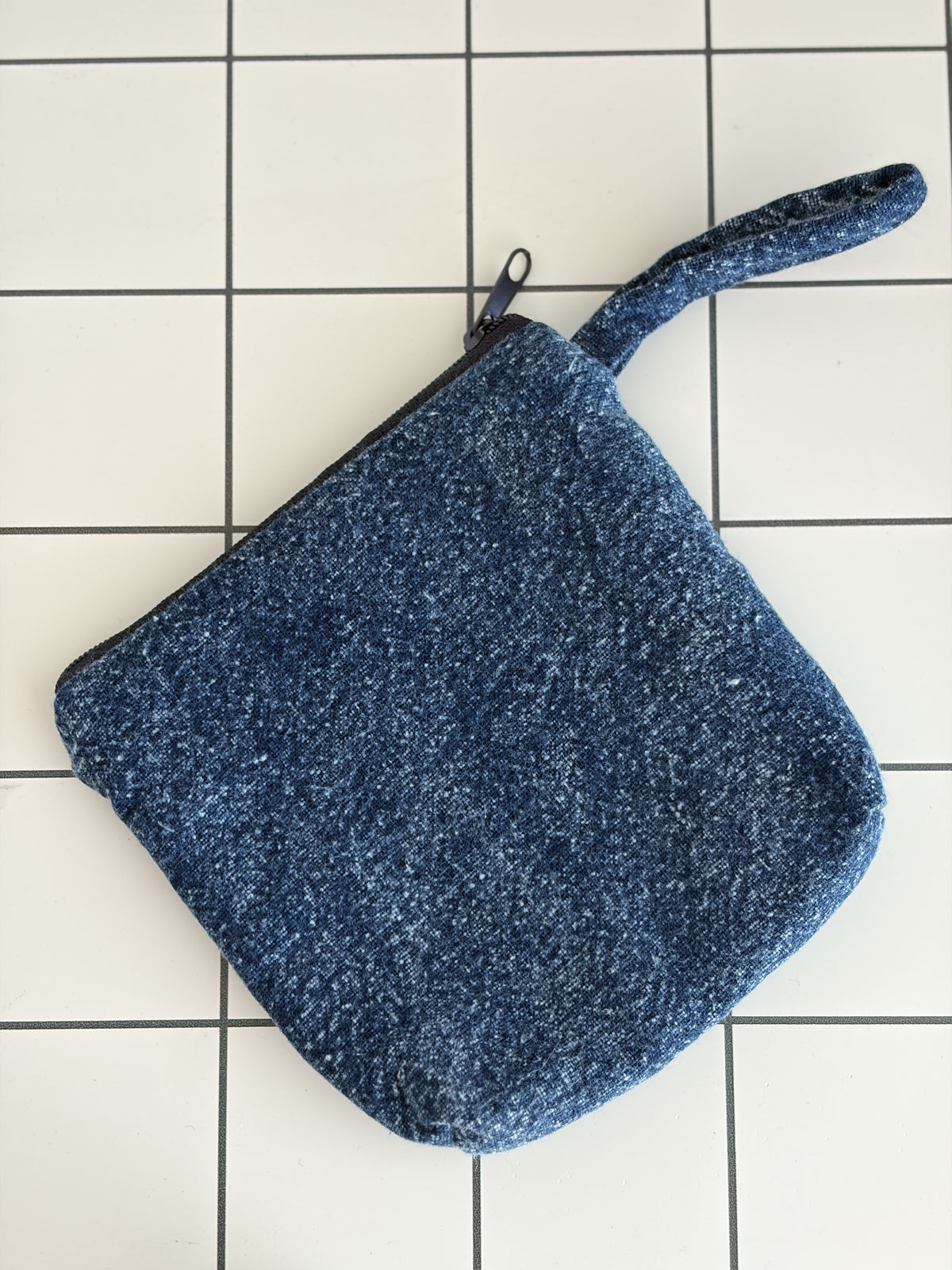 Little Stitch Pouch- Jean Color L