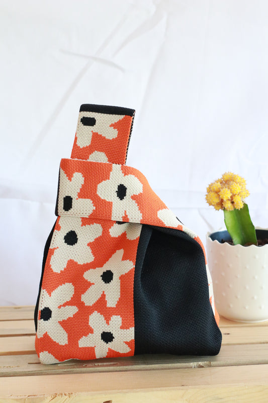 Knit Tote Bag- Black Orange Daisy