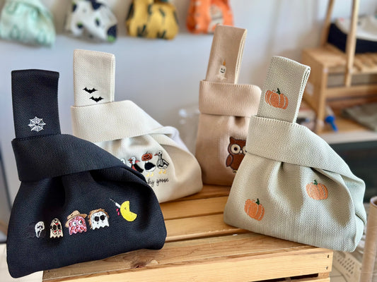 Embroidery Knit Bag - Halloween