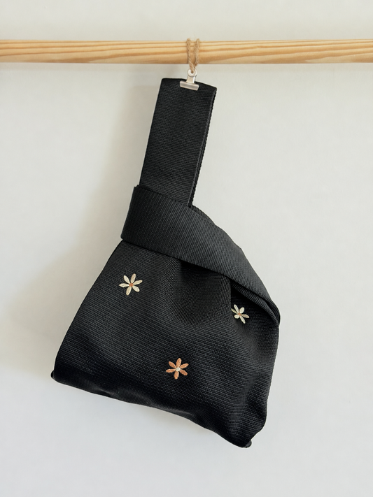 Embroidery Knit Bag - Little Flower