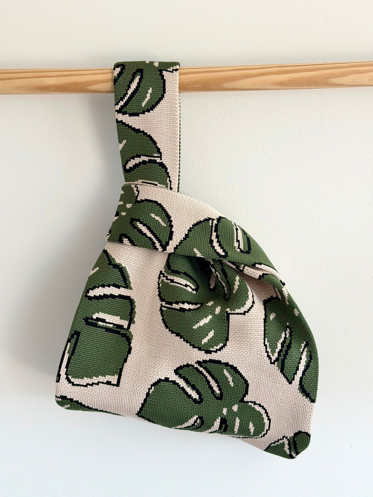 New! Knit Tote Bag - Monstera with Magnetic Snap