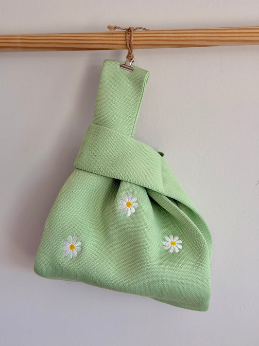 Embroidery Knit Bag - Peppermint Daisy