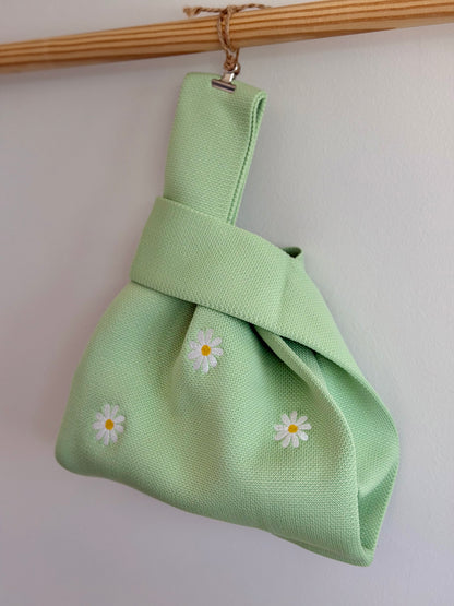 Embroidery Knit Bag - Peppermint Daisy